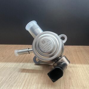 05E127027A 1.0 TSİ BENZİN POMPASI Aypar Otomotiv yedek parça
